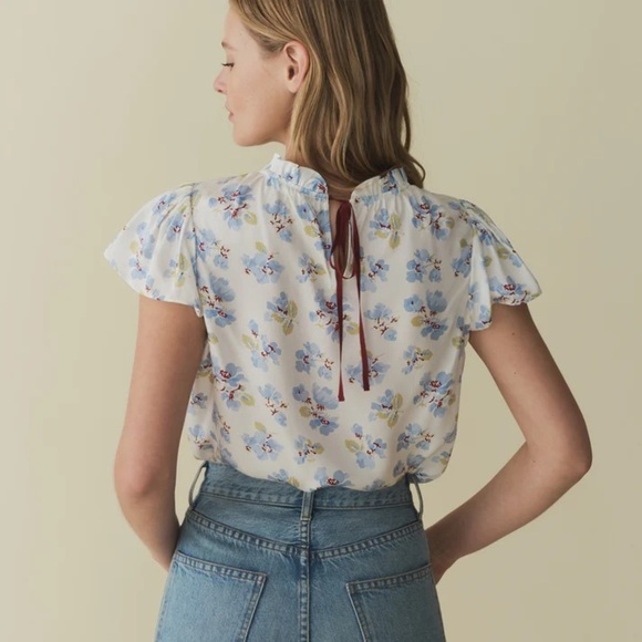 NWT Doen Yvie Silk Ruffle Short Sleeve High Neck Top Bleu Frolicking Floral - Picture 4 of 12